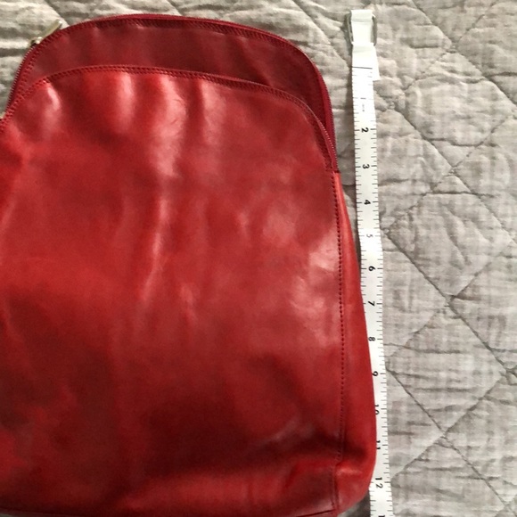 Gorgeous Red Leather Sling Pack - Picture 7 of 11